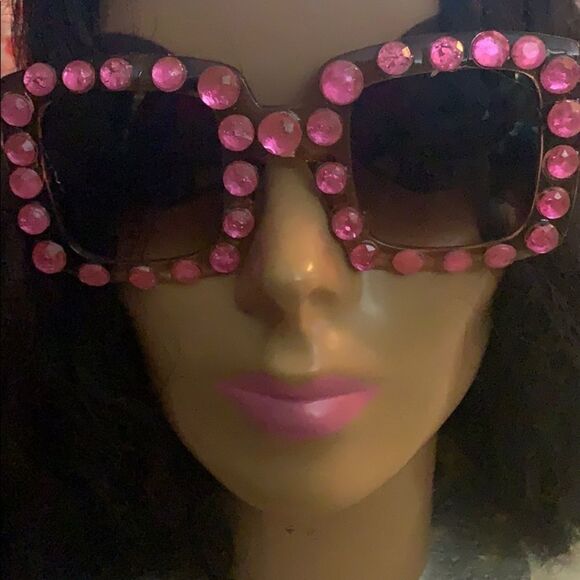 Custom gems sunglasses   main image 5